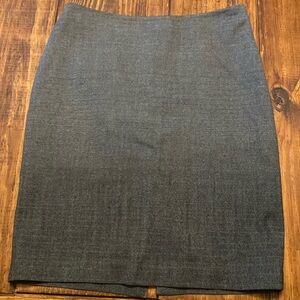 Limited pencil skirt